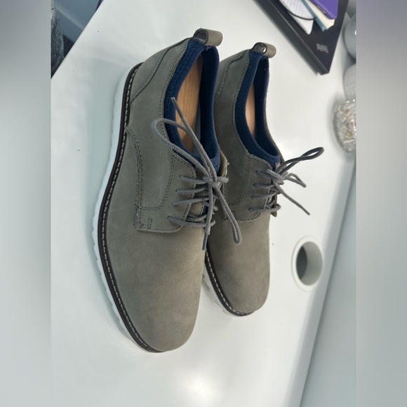 men’s shoes - Picture 1 of 7